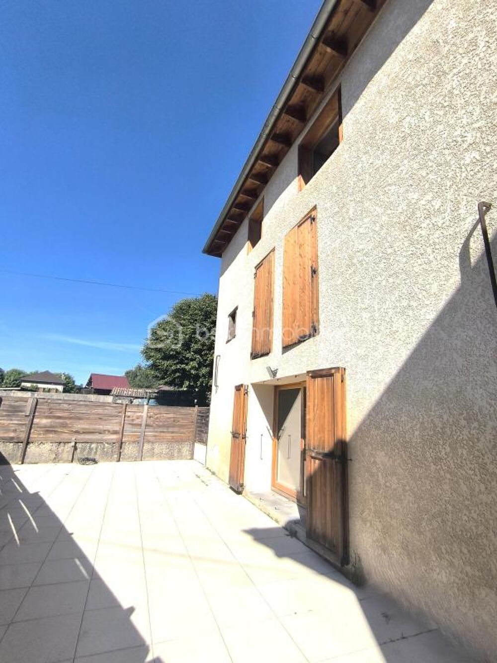 ? Maison de ville coup de coeur entièrement rénovée avec terrasse de 65 m²