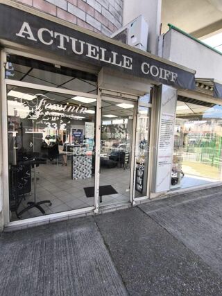  Immeuble à vendre 15 + pièces 485 m²