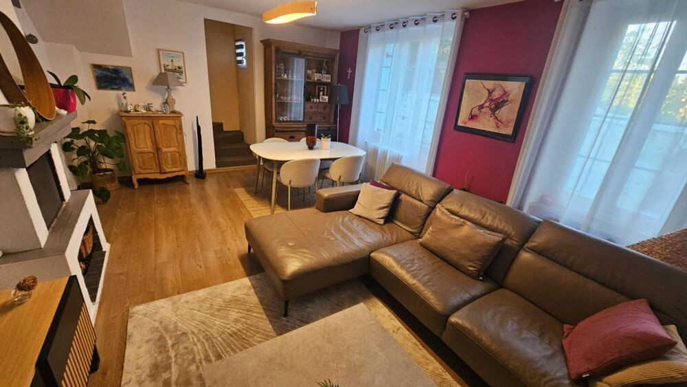 Vente Maison Proche Montfort / Maison de village 4 chambres / Aucuns travaux à prévoir Montfort l amaury