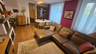 Vente Maison Proche Montfort / Maison de village 4 chambres / Aucuns travaux à prévoir Montfort l amaury