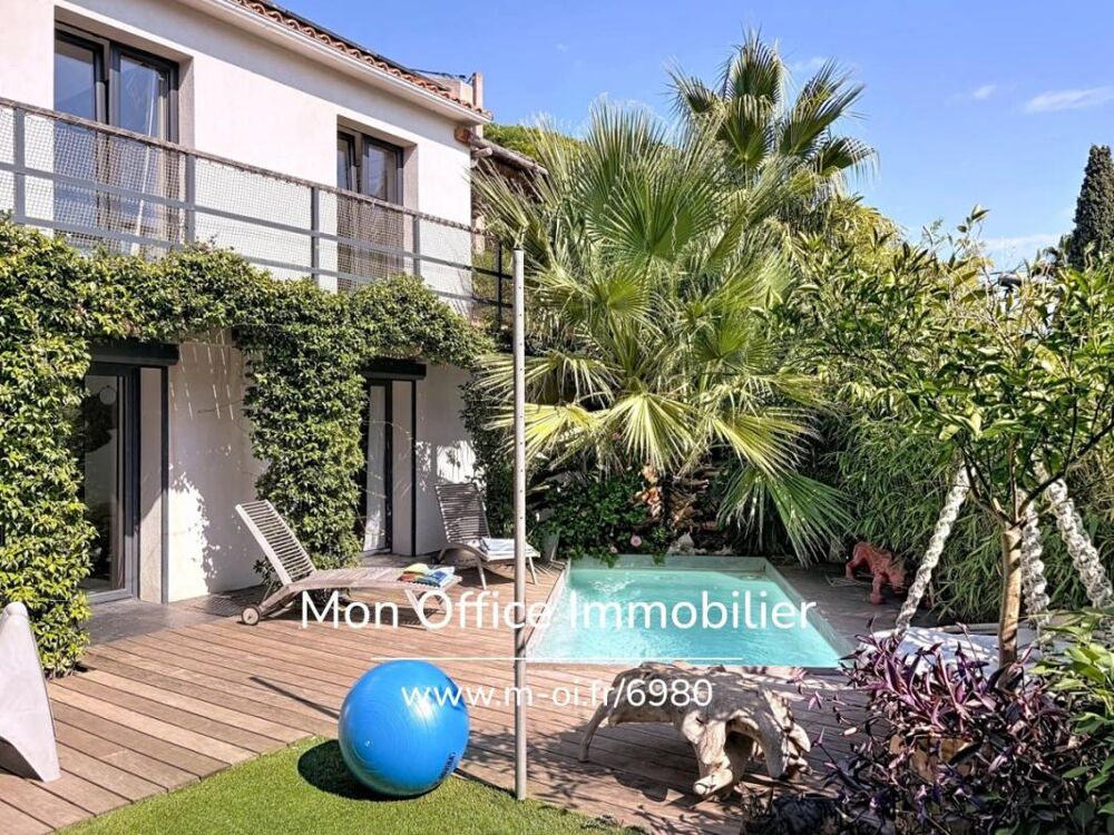 Référence : 6980-LES - VILLA CLÉ EN MAIN T5 PROCHE CENTRE ET MER À CAVALAIRE SUR MER