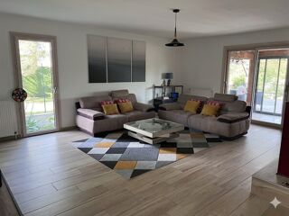  Maison � vendre 7 pi�ces 140 m�