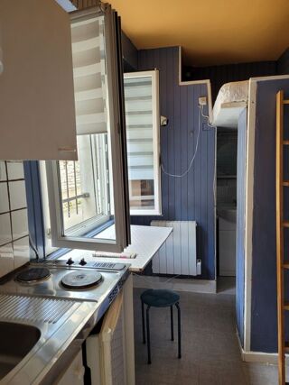  Appartement à louer 1 pièce 10 m²