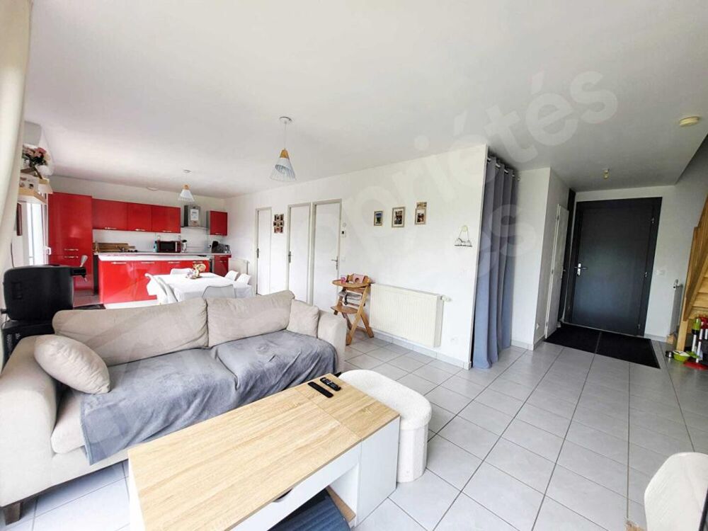 Maison de 2015, 4 chambres et jardin