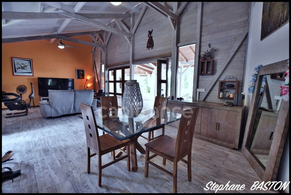 � vendre  Villa Les Trois-�lets (97229)