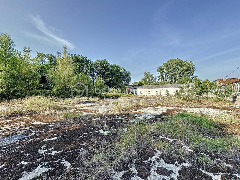 Vente Terrain Opportunit� Unique : Terrain Spacieux de 3276 m� � Pamiers � Cadre Id�al entre Campagne et Commodit�s Urbaines Pamiers