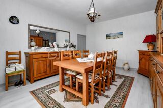  Propriété/château à vendre 7 pièces 180 m²