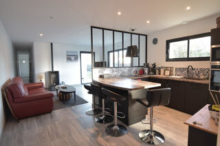 Maison 4 pièces 90 m² · aux Sables-d'Olonne · 90 m² · 384 500 €