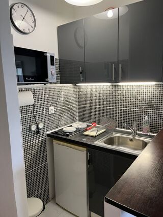  Appartement à louer 1 pièce 23 m²