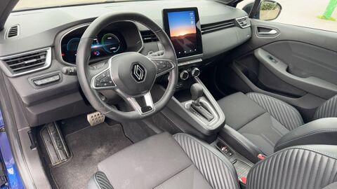 Clio V 1.6 E-Tech 140 Hybride BVA6 Esprit Alpine 2023 occasion 27400 Pinterville