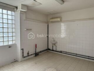  Immeuble à vendre 9 pièces 220 m²