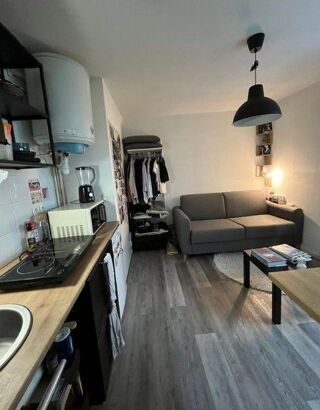  Appartement à louer 1 pièce 20 m²