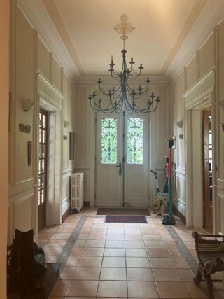  Propri�t�/ch�teau � vendre 12 pi�ces 393 m�