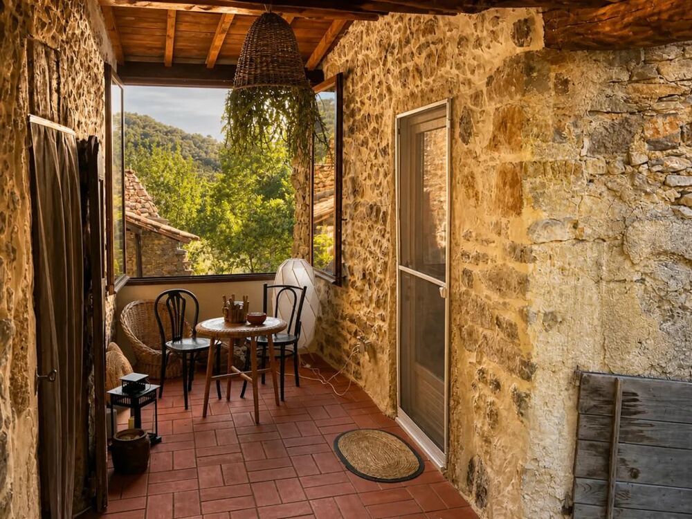 à vendre  Propriété/château Tornac (30140)