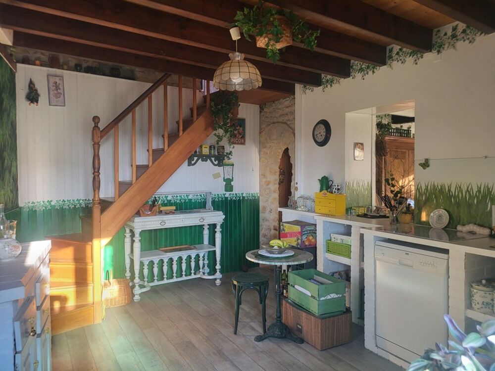Maison à vendre 4 pièces LOUIN (79) Terrain clos 478 m²