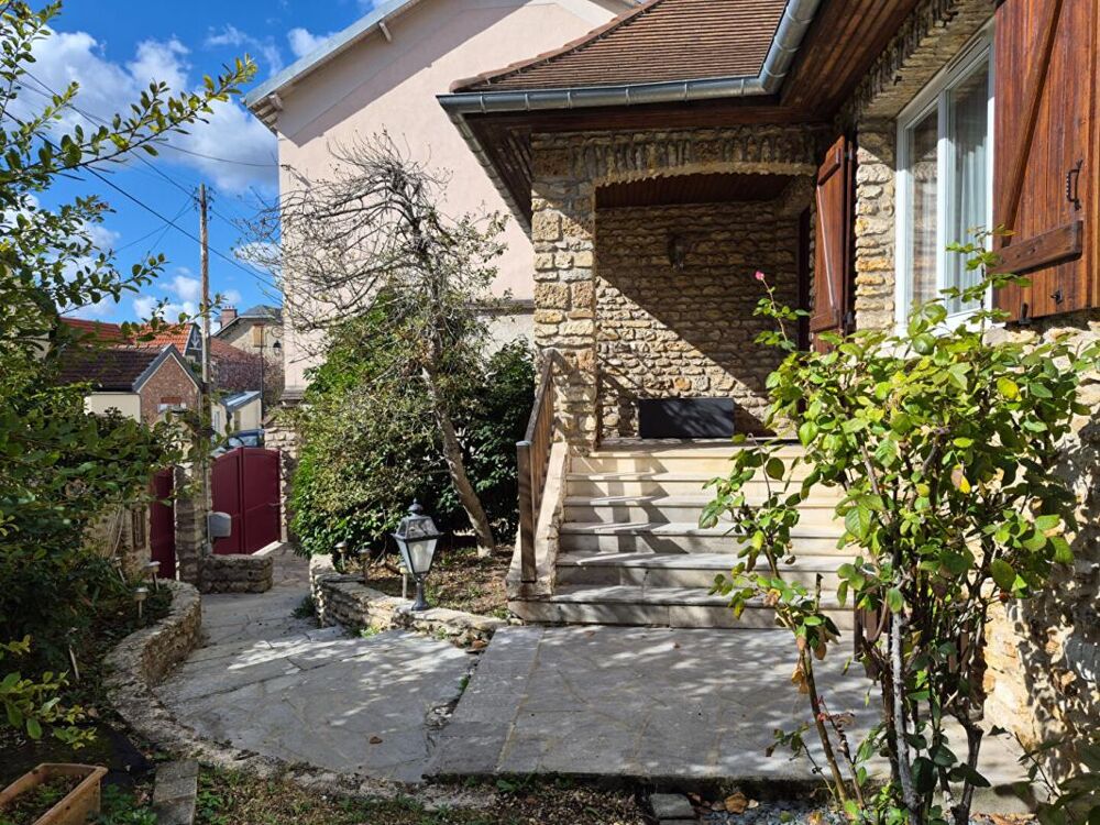Vente Maison Maison Rambouillet 9 pièces 219 m2 Rambouillet