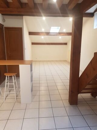  Appartement à louer 1 pièce 37 m²
