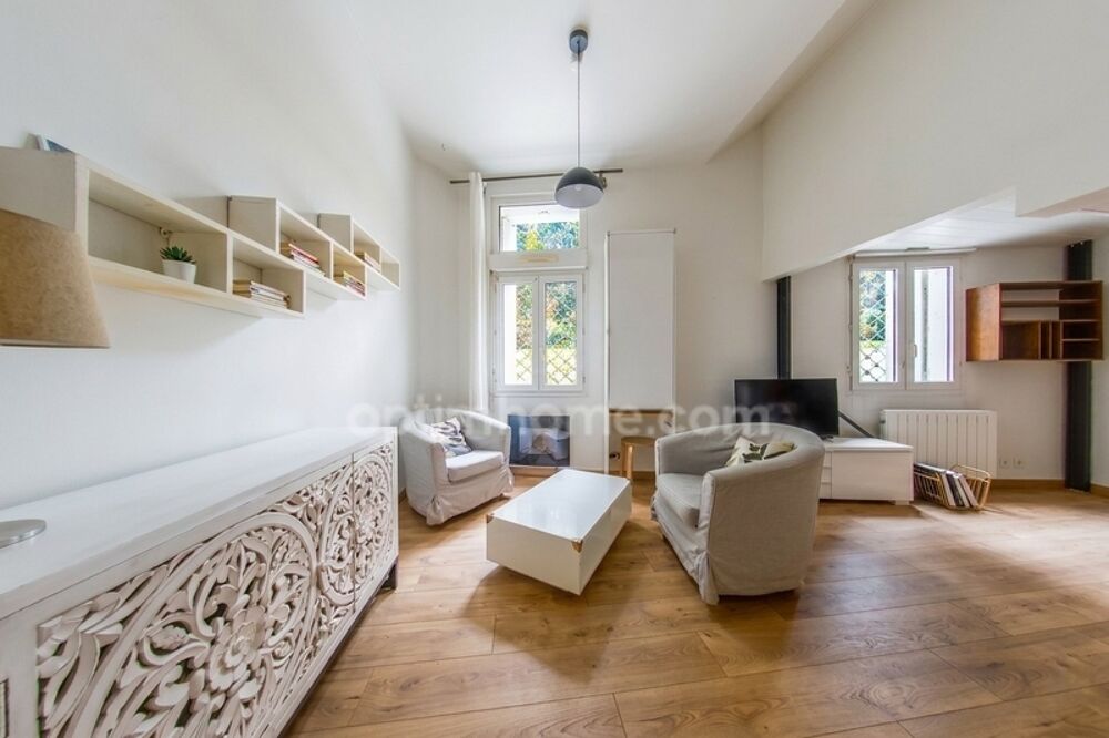 Montpellier Carnot  T2 duplex 50 m²  calme et cachet