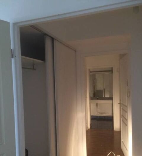  Appartement � louer 2 pi�ces 50 m� Paris