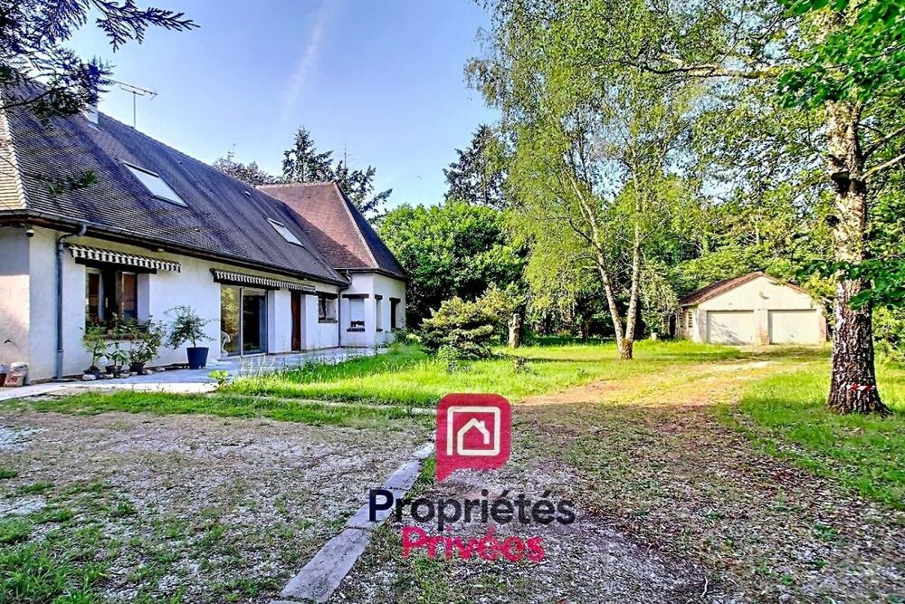 Vente Propriété/Château 1h15 de PARIS - PROPRIETE de 245 m2 env. GARAGE, 5400 m2 de PARC ARBORE, AU COEUR DE LA NATURE Montargis