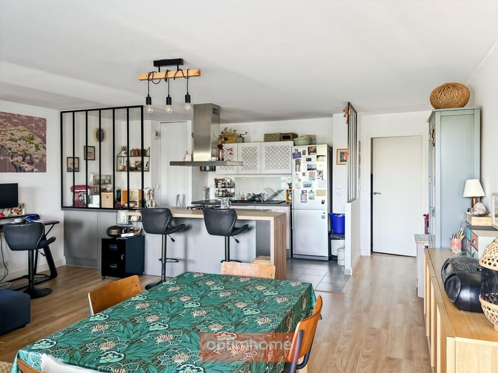 Vente Appartement Rennes Sud-Gare Sainte-Thérèse – T4 traversant, 3 chambres, 2 loggias, garage Rennes