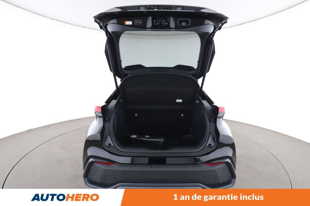C-HR 2.0 Hybride Collection Premiere 200 ch 2024 occasion 92130 Issy-les-Moulineaux