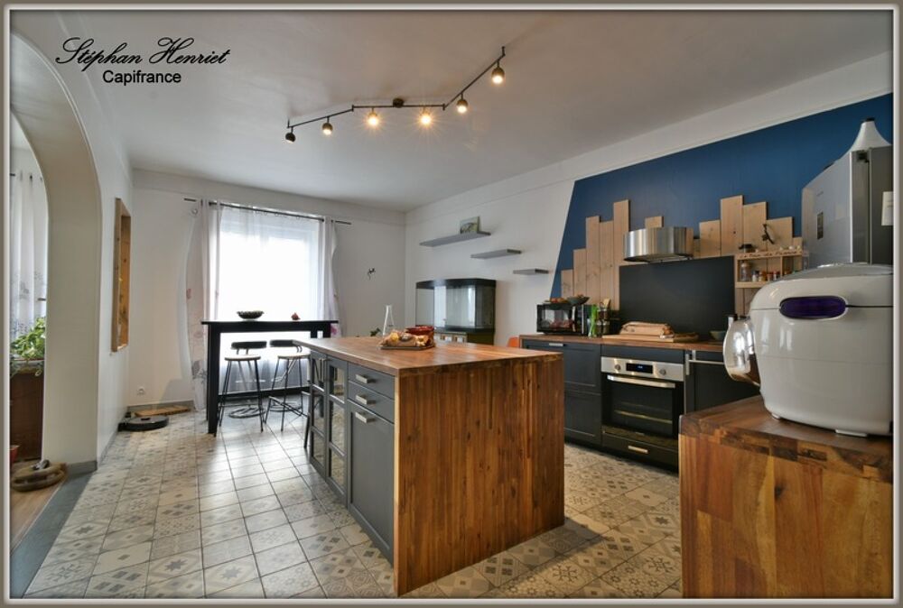 Vente Appartement Dpt Ardennes (08),  vendre VOUZIERS appartement T5 de 170 m Vouziers
