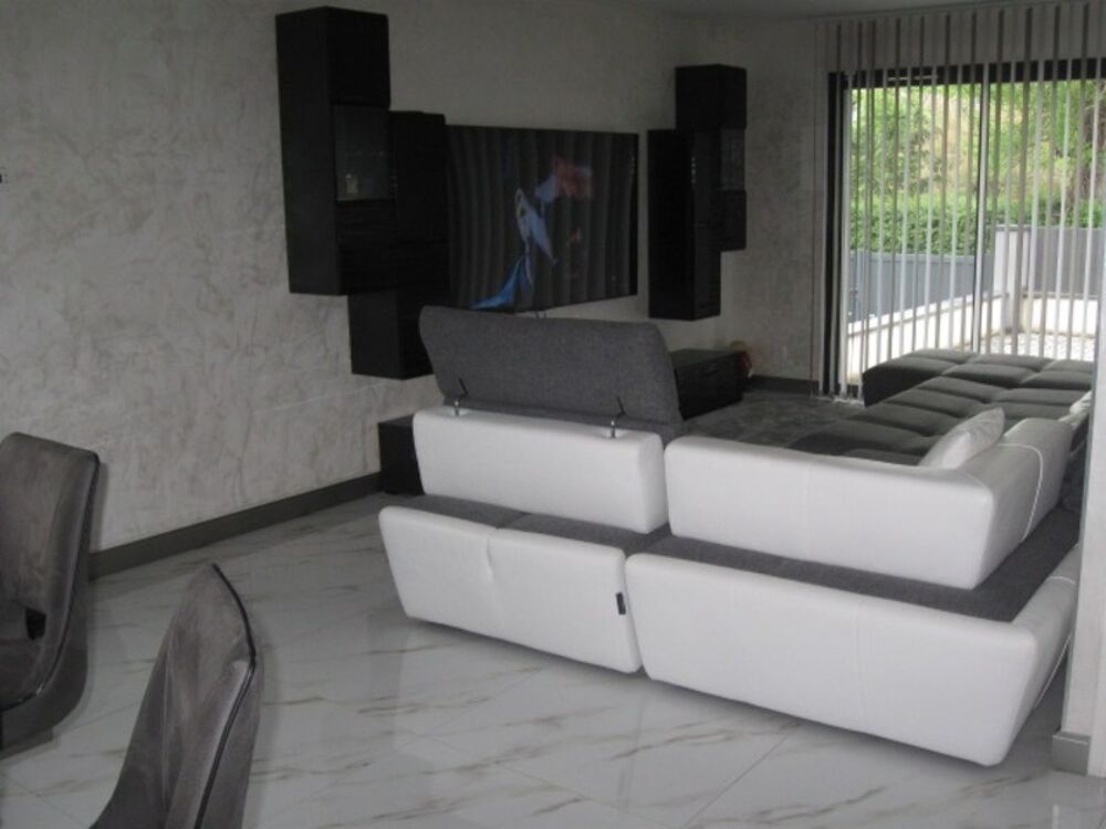 Villa de standing à VERTAIZON (63910)