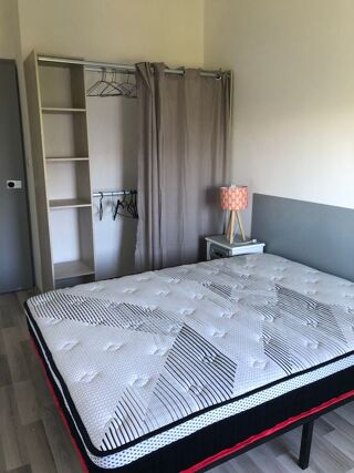  Appartement à louer 2 pièces 37 m²