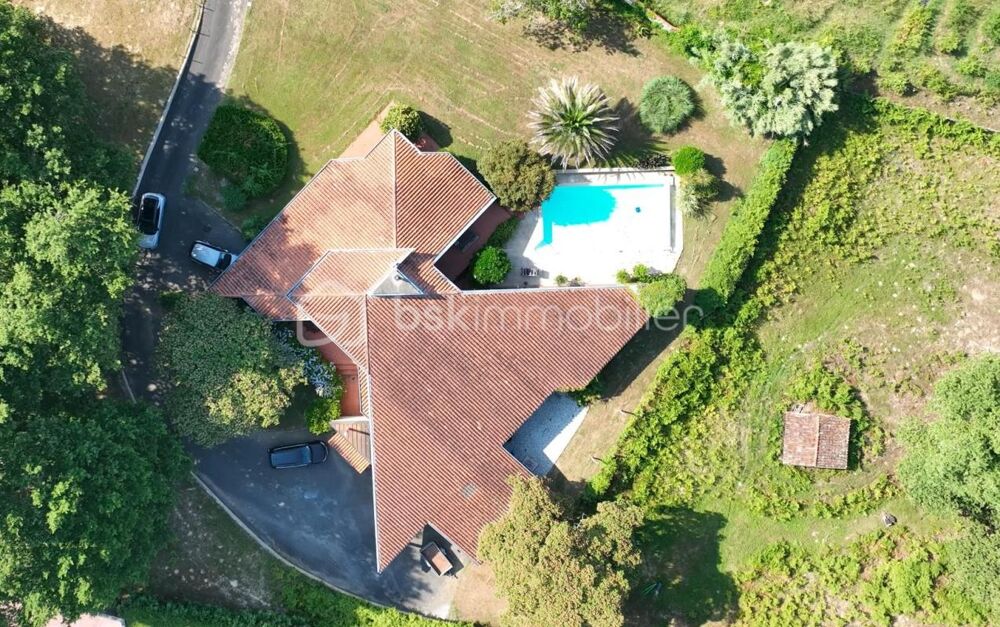 Superbe propriété de 190 m²  Calme, piscine et nature aux portes de Dax