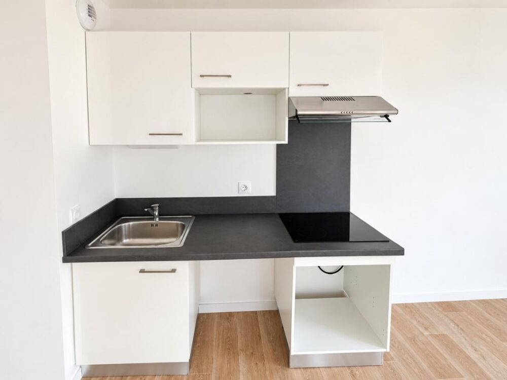 Location Appartement T3 avec terrasse et parking à LORMONT Lormont