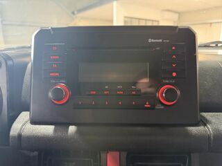 Jimny 2 AllGrip Pro 1.5 VVT 16V 4WD 102 cv PRIVILEGE 2021 occasion 85190 Venansault