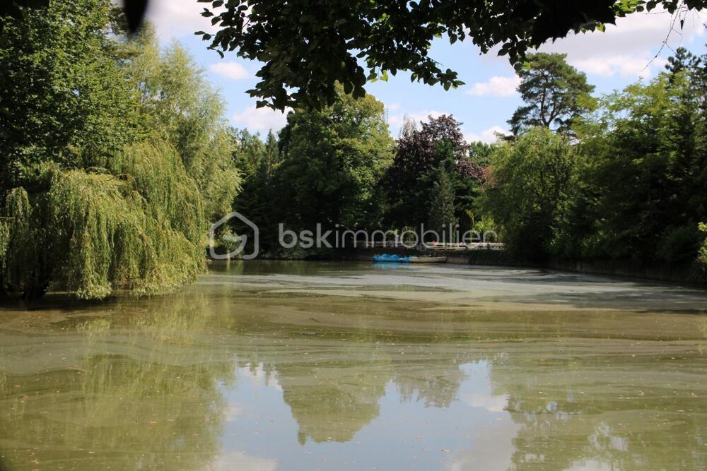  vendre  Proprit/chteau Mzires-sur-Oise (02240)