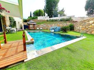  Villa à vendre 5 pièces 146 m²