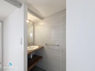  Appartement à louer 2 pièces 32 m²