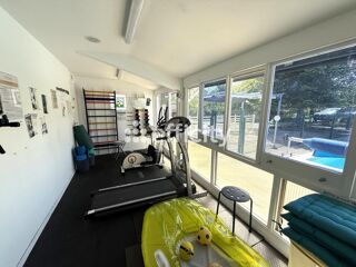  Maison � vendre 13 pi�ces 325 m�