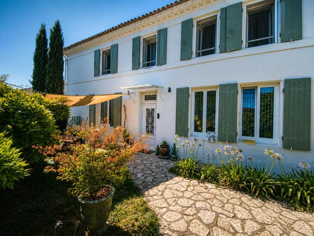 Maison charentaise aux portes de Saint-Jean-d'Angély - 159 m²