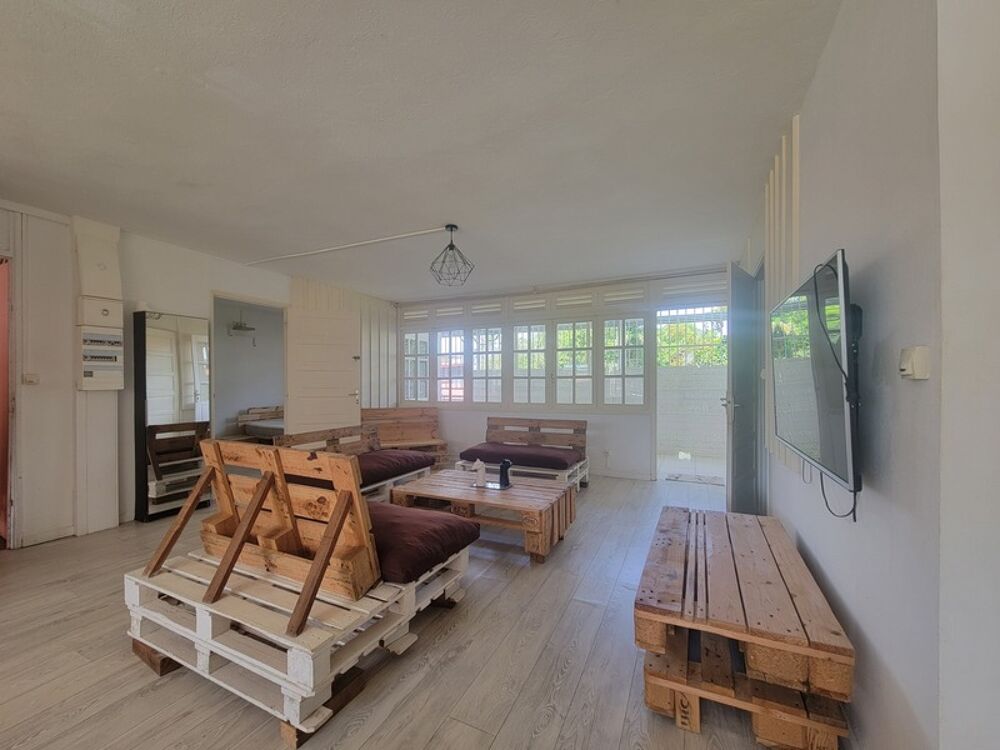 À louer  Appartement T4 meublé  Résidence Les Alizés, Cayenne