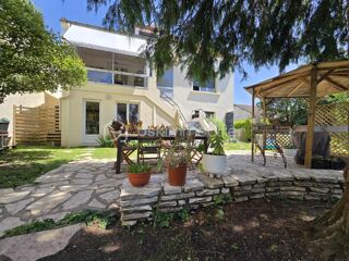  Maison � vendre 7 pi�ces 232 m�