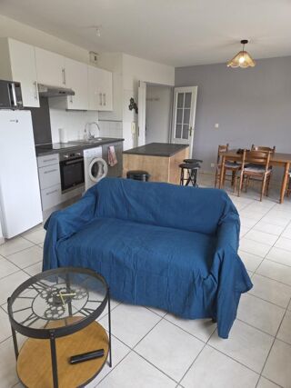  Appartement à louer 2 pièces 44 m²