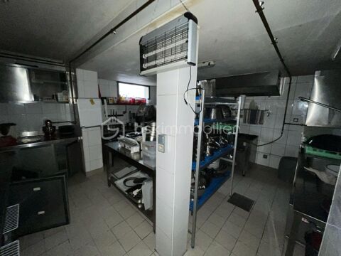   DOUVAINE - Local commercial 135 m² toutes activités 