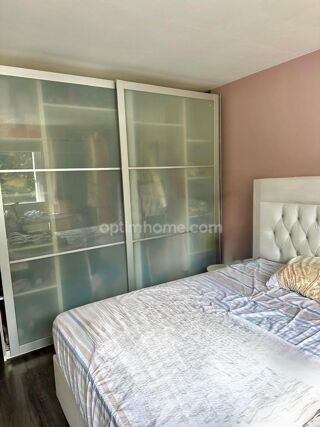  Appartement  vendre 4 pices 75 m