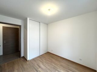  Appartement � vendre 4 pi�ces 82 m�