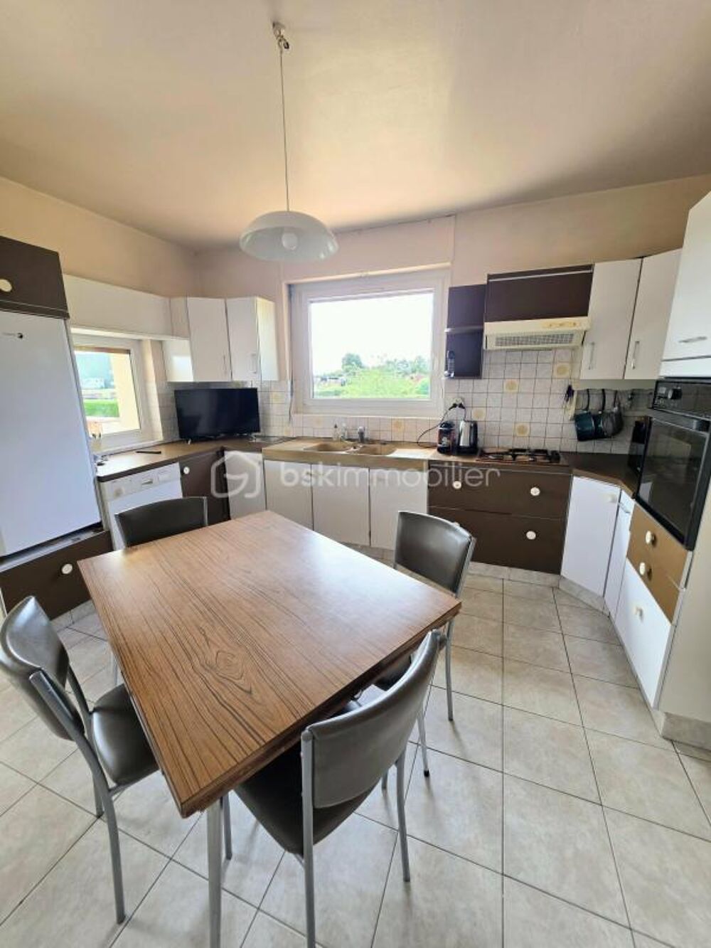 Vente Maison Maison familiale de 182m2 avec terrain de 3500m2 et dépendances Sainte gauburge sainte colombe