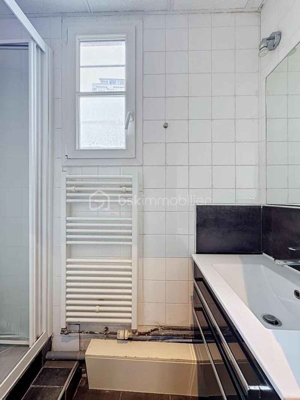 Vente Appartement PARIS 17e – T2 DE CARACTÈRE AU CALME D'UNE IMPASSE Paris 17