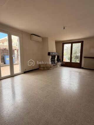  Villa  vendre 4 pices 83 m