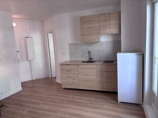  Appartement à louer 1 pièce 30 m²
