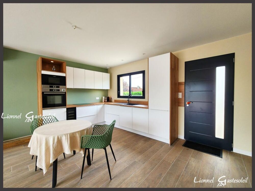 Vente Maison Maison à vendre de plain pied 3 pièces deux chambres sans travaux finition premium sur la commune du FLEIX (24) Le fleix