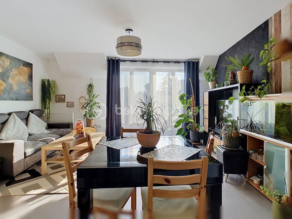 Vente Appartement ? Le cocon idéal à Coupvray : dernier étage, balcon, double parking et sérénité garantie ! ? Coupvray