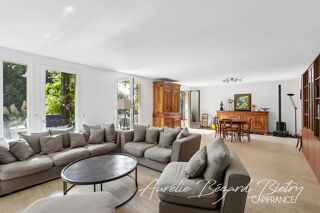  Maison à vendre 8 pièces 181 m²